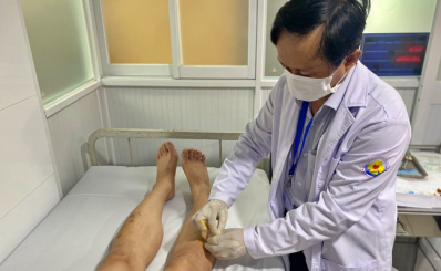 (Nhịp Sống Việt) Đưa chỉ tự tan vào huyệt đạo: Chỉ 30 phút 1 lần có thể cải thiện hàng loạt bệnh ở 5 hệ