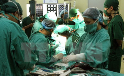BỆNH VIỆN TUYẾN QUẬN PHẨU THUẬT THÀNH CÔNG CHẤN THƯƠNG SỌ NÃO