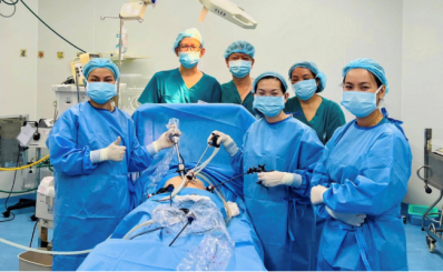 Bệnh viện Từ Dũ 2 phẫu thuật cấp cứu thành công ca thai ngoài tử cung vỡ: Khẳng định năng lực xử trí cấp cứu sản phụ khoa tại Cần Giờ