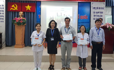 Bệnh viện Quận 11 tổng kết và trao giải Hội thi truyền thông quản lý chất thải y tế năm 2019