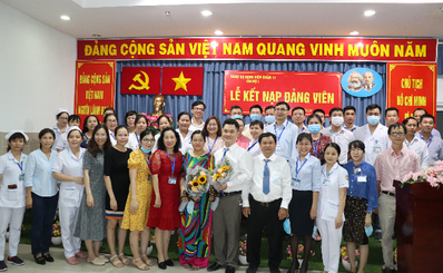 Lễ kết nạp Đảng viên mới tại Bệnh viện Quận 11