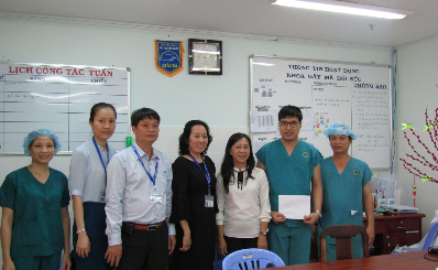 Lãnh đạo bệnh viện chúc Tết các khoa/ phòng