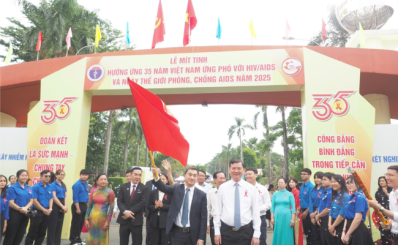 Thành phố Hồ Chí Minh tổ chức Lễ mít tinh cấp quốc gia hưởng ứng 35 năm Việt Nam ứng phó với HIV/AIDS