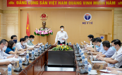 Chiến dịch tiêm chủng lớn nhất trong lịch sử với sự tham gia của y tế, quân đội, công an và các bộ, ngành