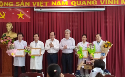 Bệnh nhân nguy kịch do bị đâm thủng tim được cấp cứu và điều trị bình phục hoàn toàn và xuất viện ở một bệnh viện tuyến huyện