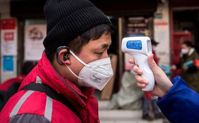 Giáo sư hàng đầu tiết lộ 3 thứ khiến virus corona sợ hãi