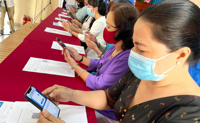 Người dân dễ dàng sử dụng mã QR để khai báo dữ liệu và lập hồ sơ sức khoẻ điện tử