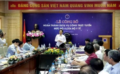 Đến ngày 31-12 thay thế toàn bộ sổ khám sức khoẻ bằng giấy sang điện tử