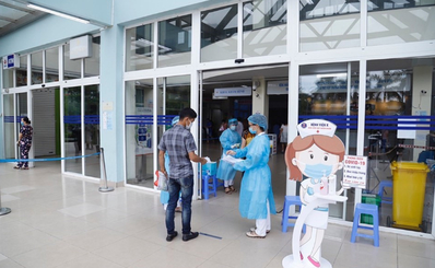 Bản tin dịch COVID-19 đến 14h: Thực hiện nghiêm các biện pháp phòng, chống dịch tại cơ sở y tế