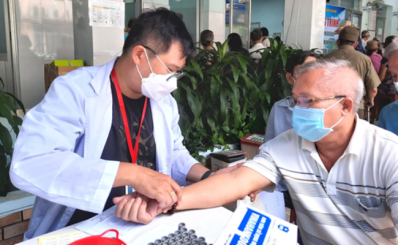 TP.HCM khám sức khỏe miễn phí cho người cao tuổi, không phân biệt thường trú hay tạm trú
