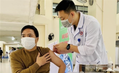 TP. Hồ Chí Minh: 61 điểm tiêm vắc xin phòng COVID-19 hoạt động xuyên suốt các ngày nghỉ lễ
