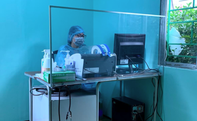 Mô hình phòng khám sàng lọc COVID-19 tách rời hẳn khỏi khối nhà hiện hữu của các bệnh viện