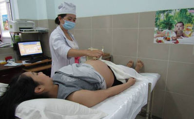 Tại sao phụ nữ đau lưng khi mang thai