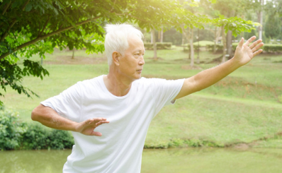3 bài tập giúp người già ngừa té ngã
