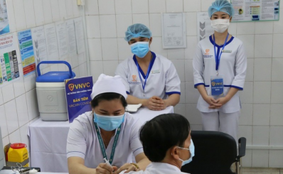 Vì sao tiêm ngừa đủ 2 mũi vaccine COVID-19 vẫn mắc bệnh?